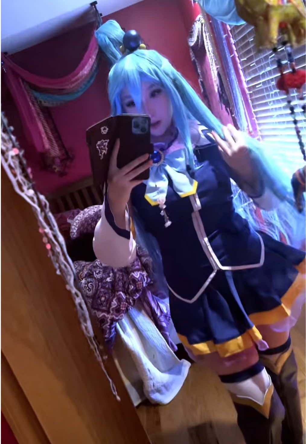 @mooneriya