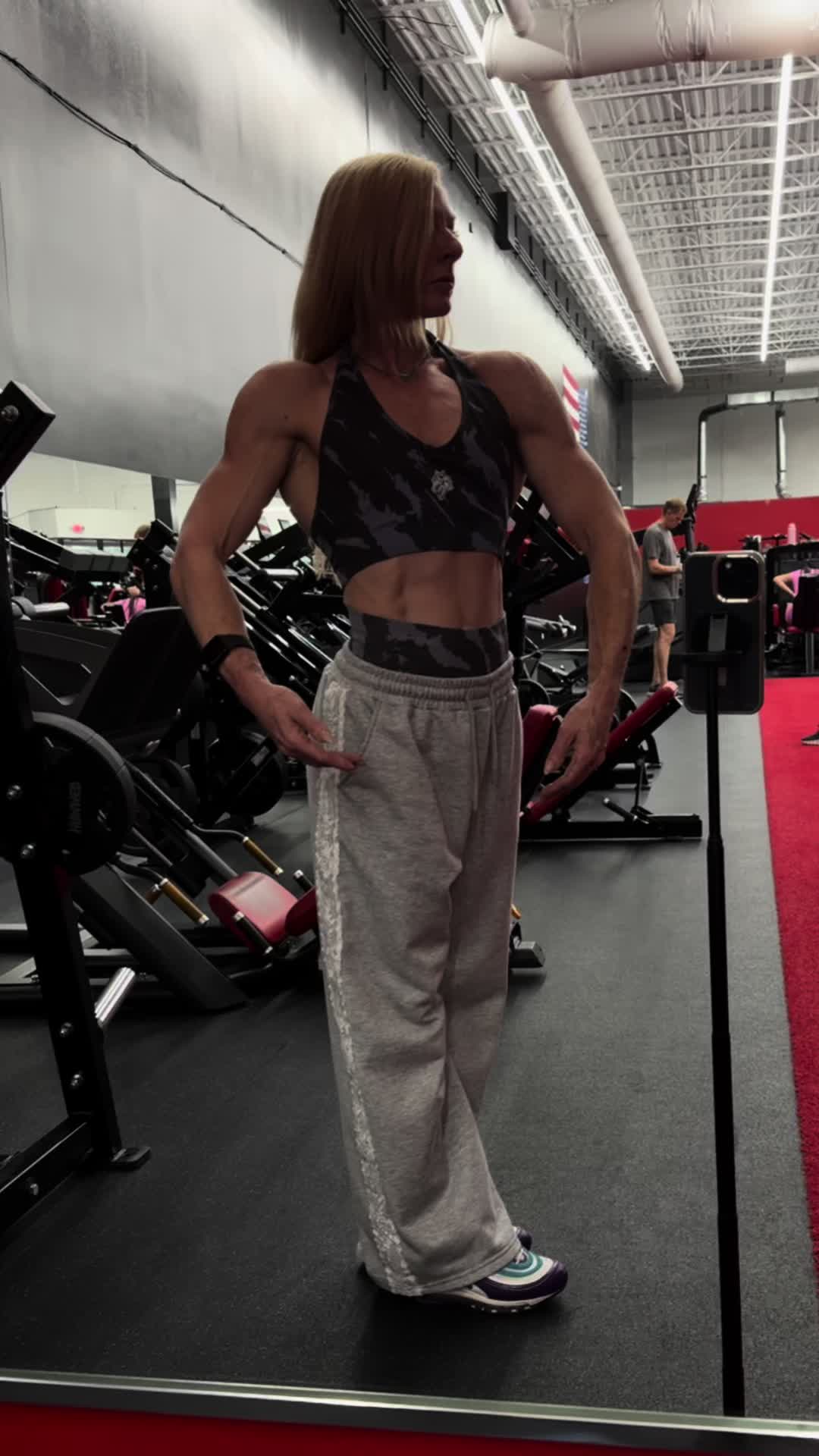 @Michelle Mahn IFBB Figure PRO