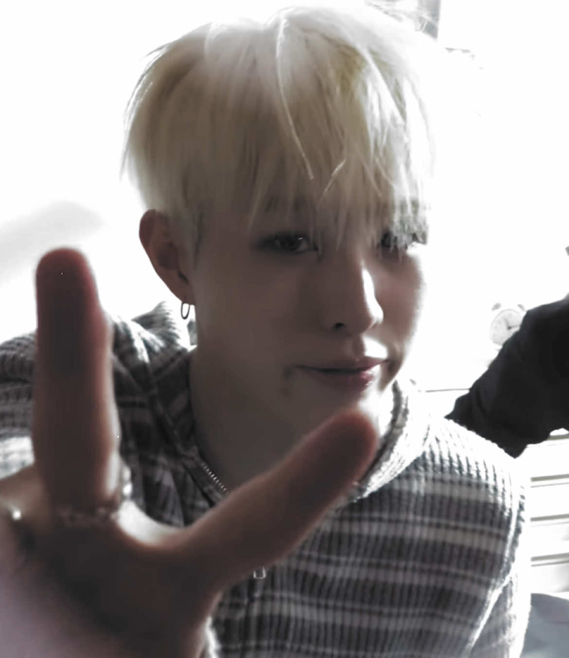 @﹙ ☆ ﹚em