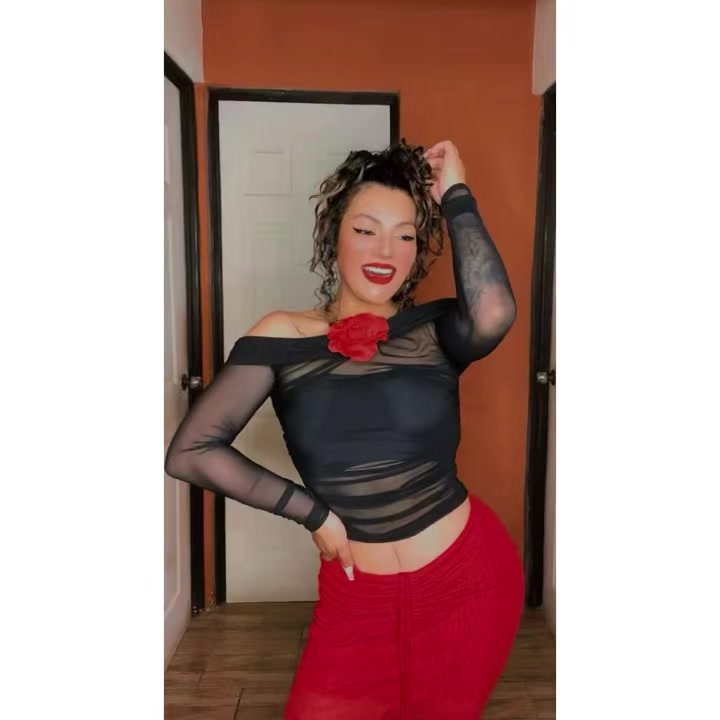 @Alejandra Ramirez☀️