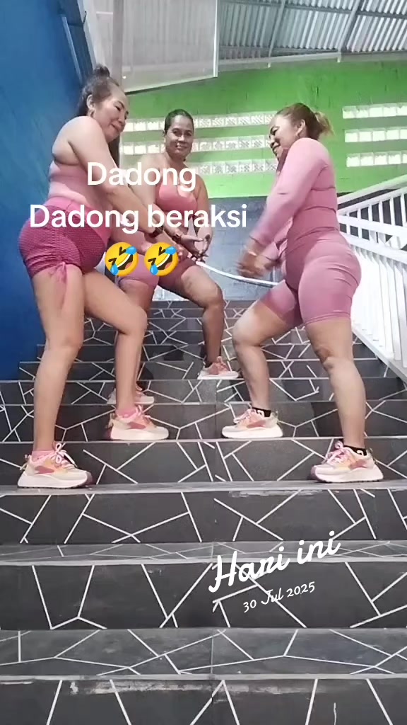 @putu_resika