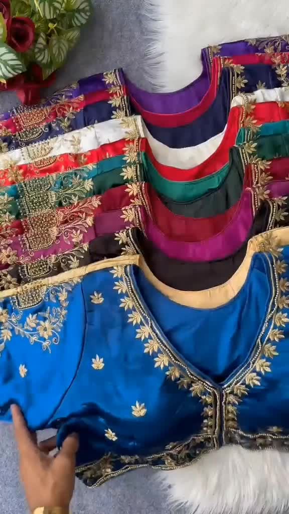 @Shasfashion