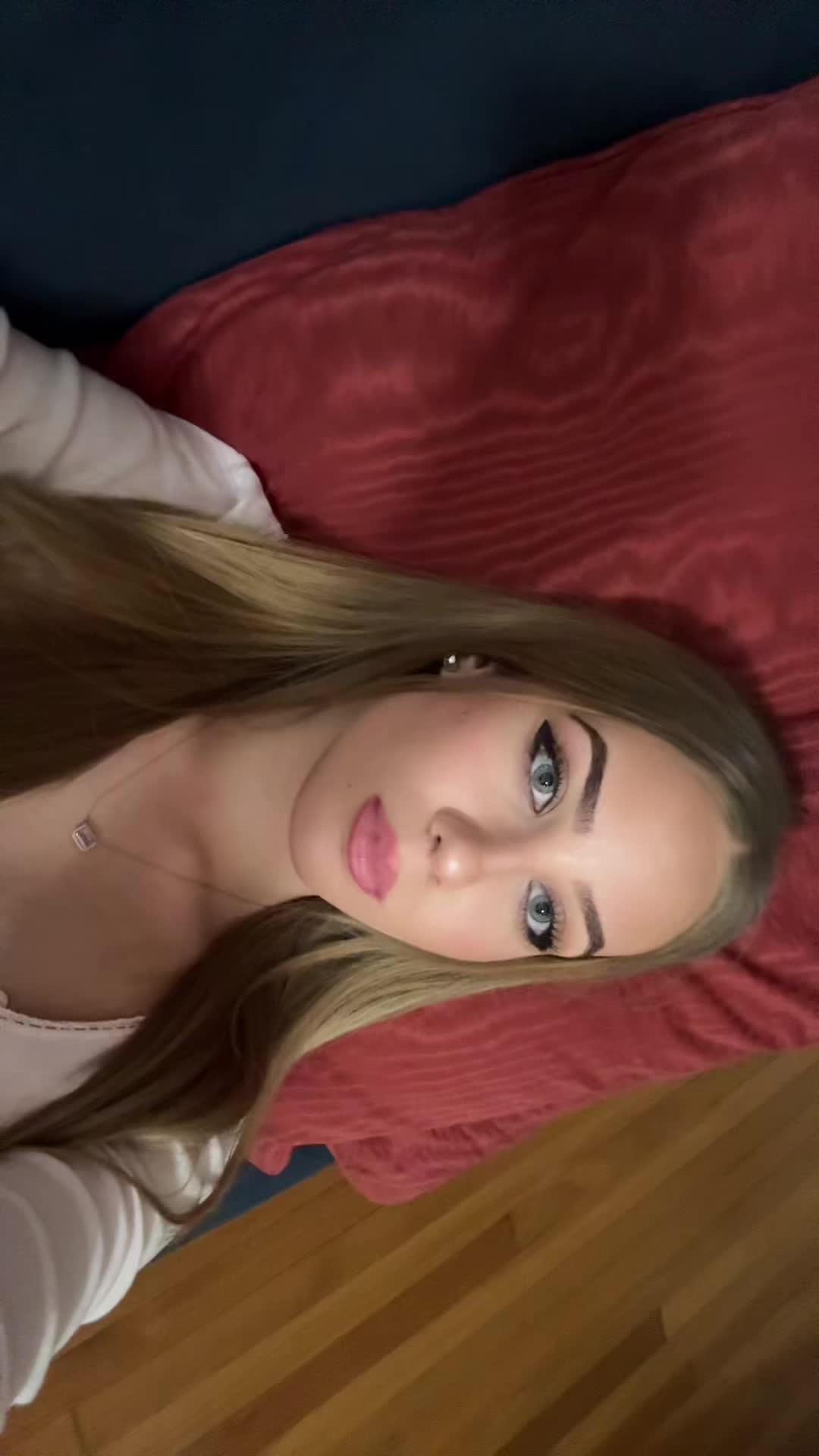 @ioana
