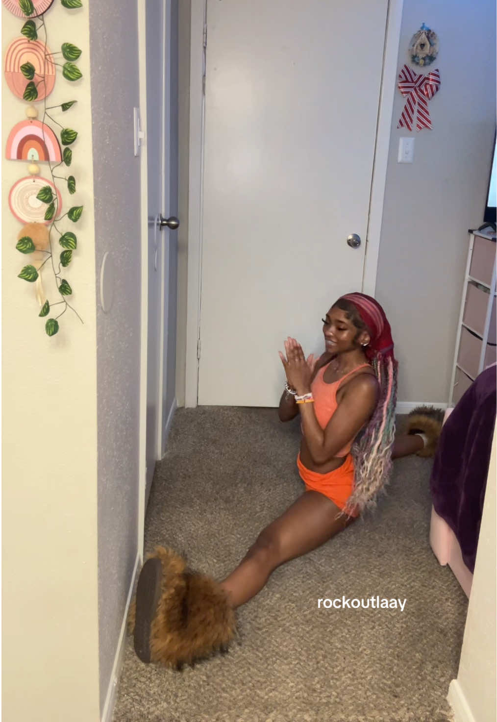 @rockoutlaay
