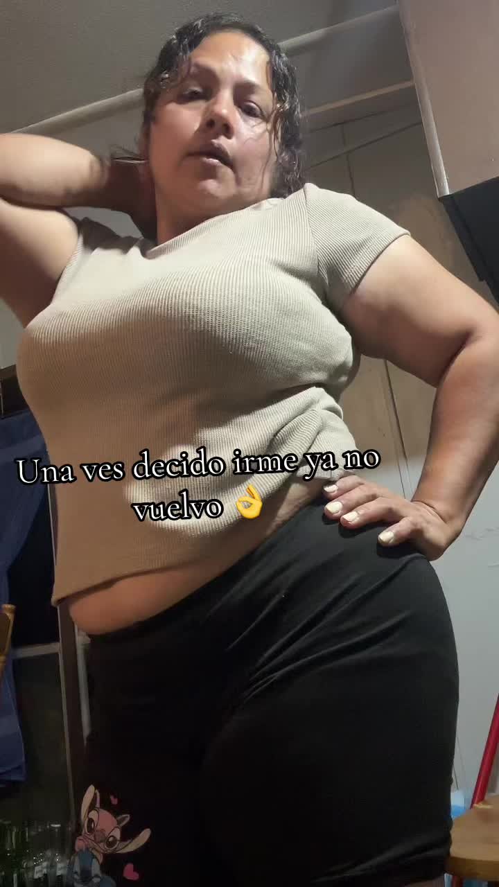 @Salvadore&ntilde;a503🇸🇻🇺🇸