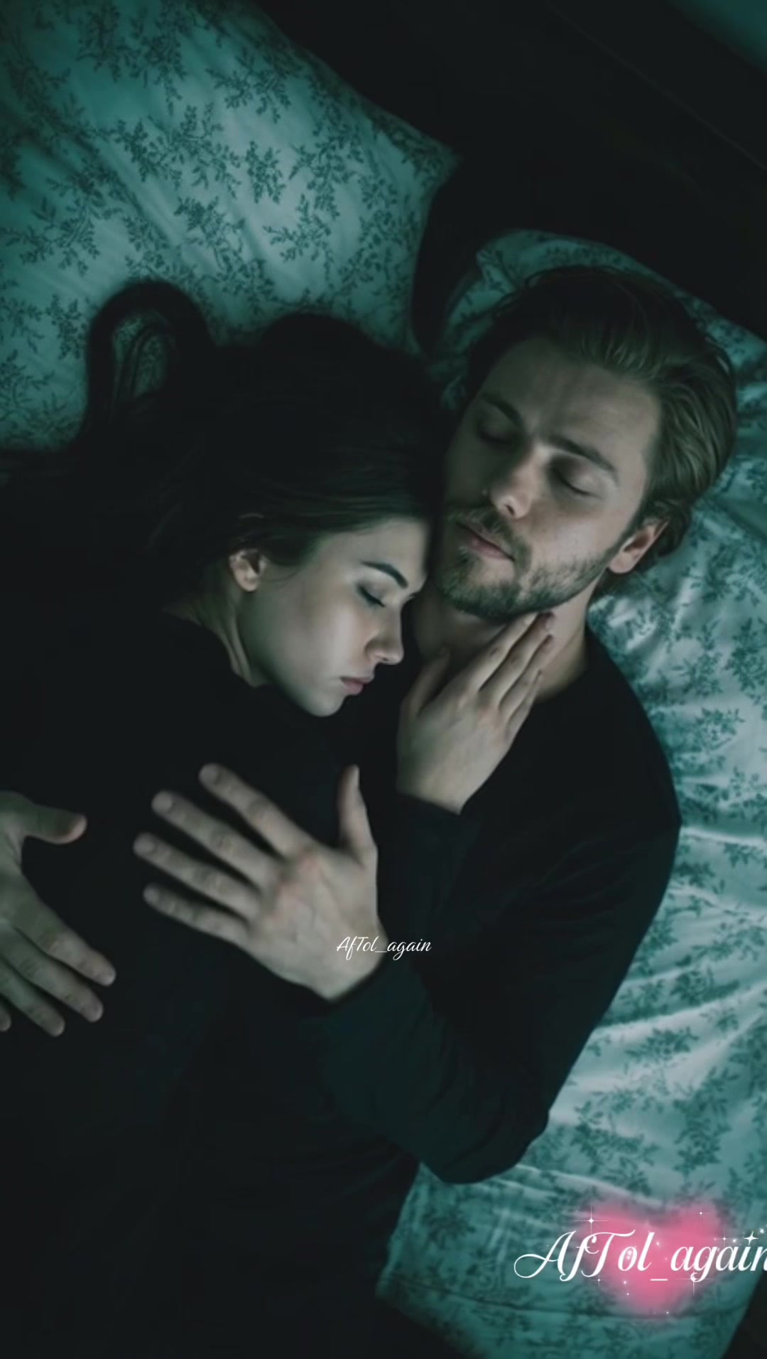 @Afra Sara&ccedil;oglu & Tolga Sarıtaş