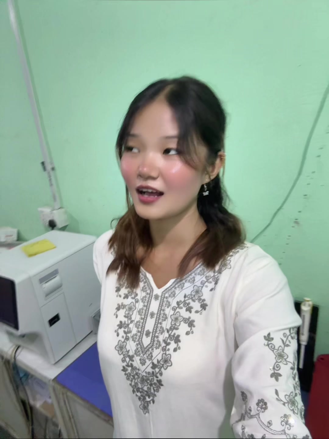 @🐼