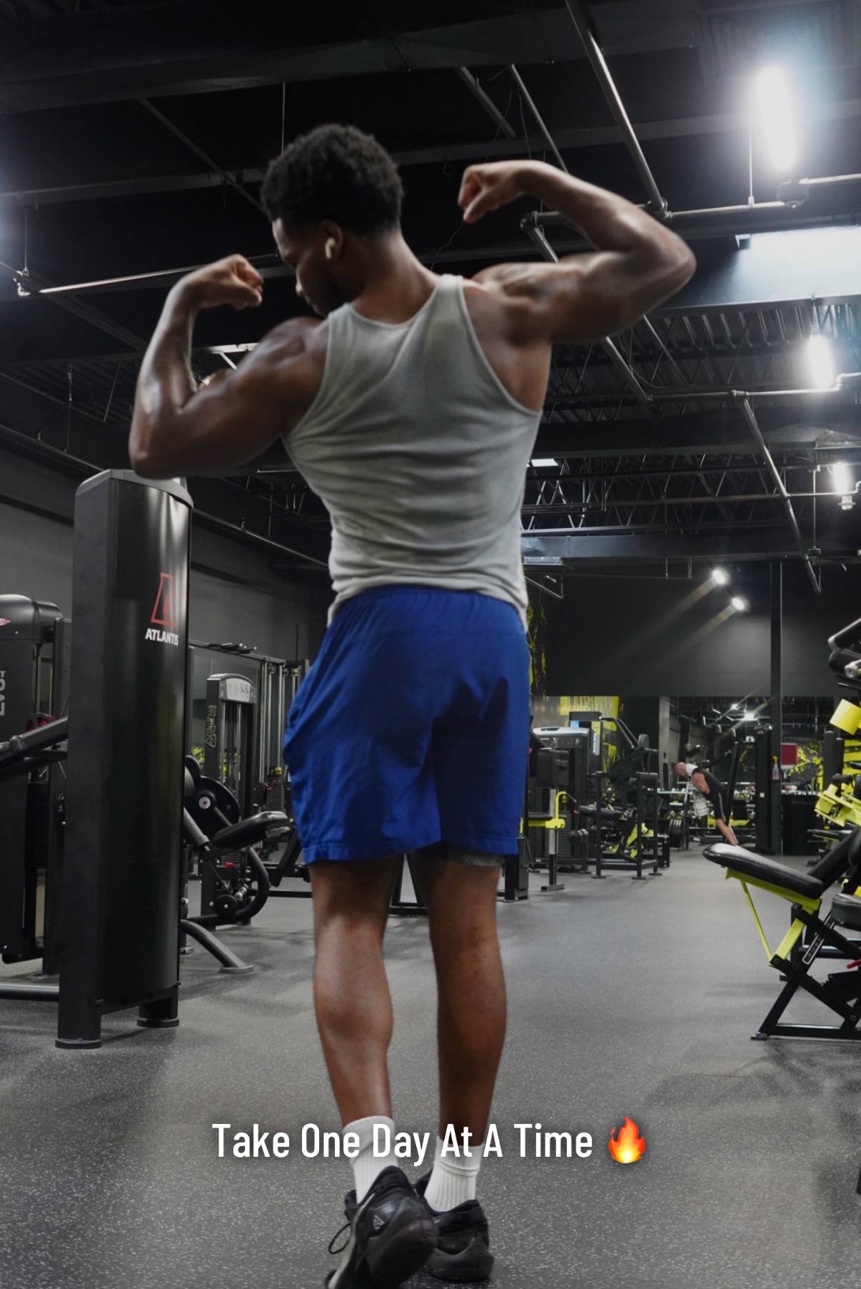 @MoeGainzFit😤