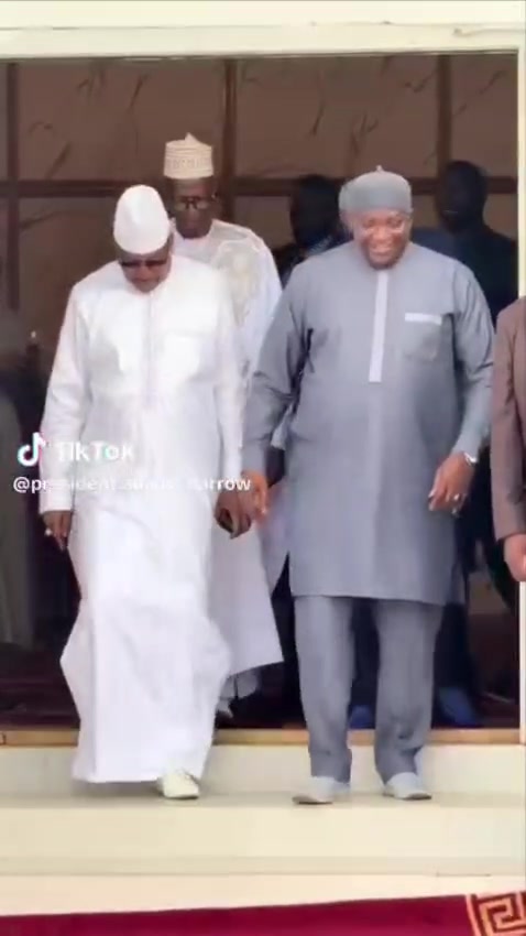 @sering thiapathialy BOROM BUZZ