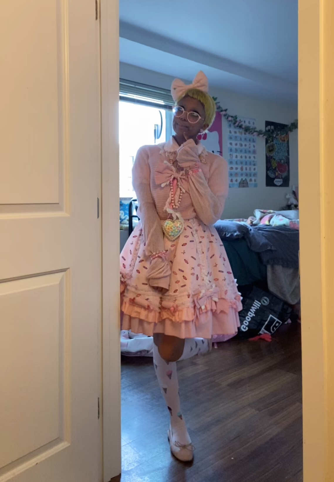 @frillmouse