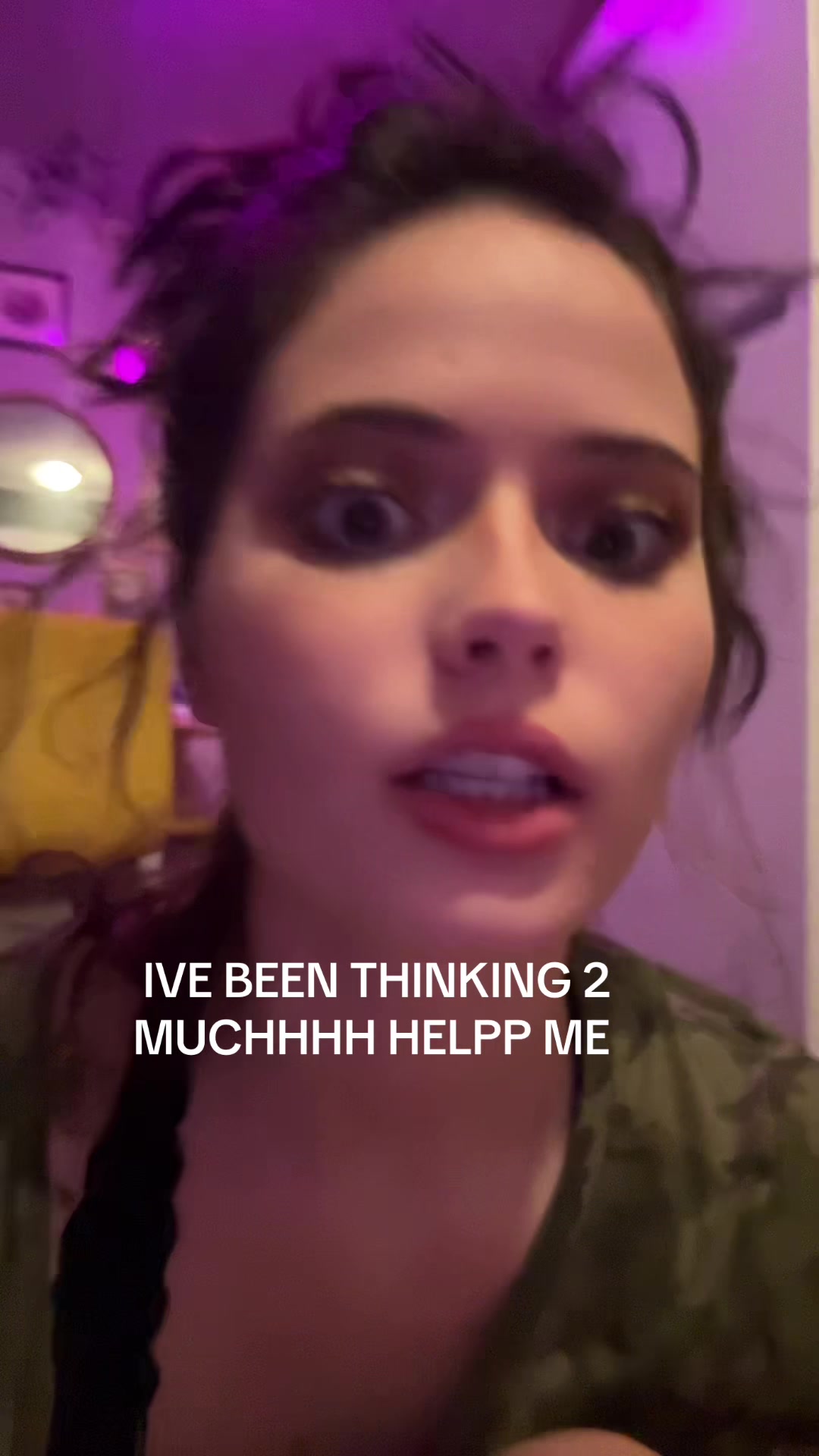 @Emily☮️