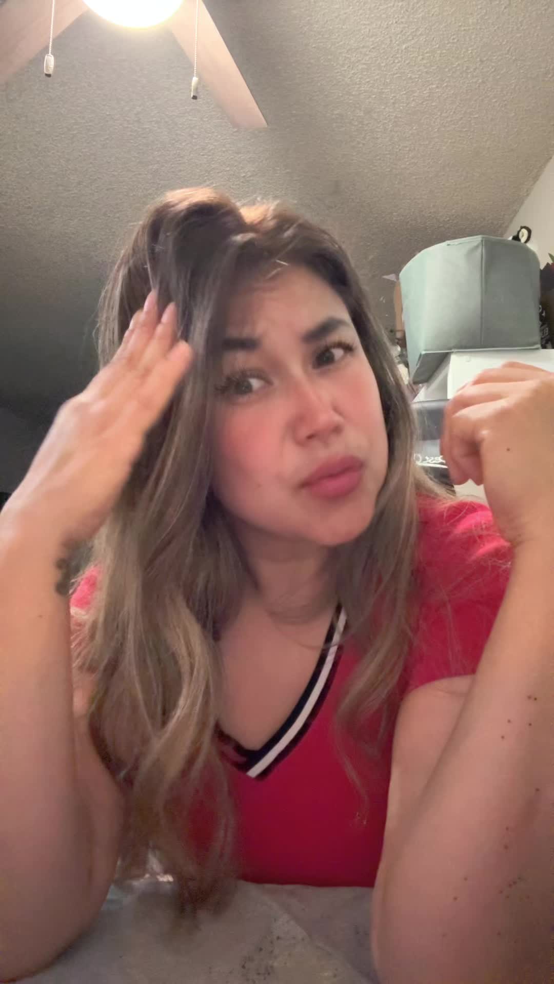 @Blingedbysonia