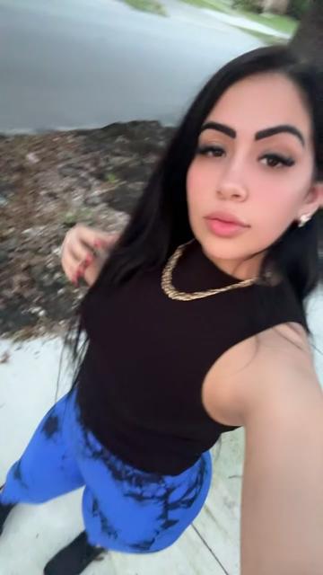 @Daniela Abella