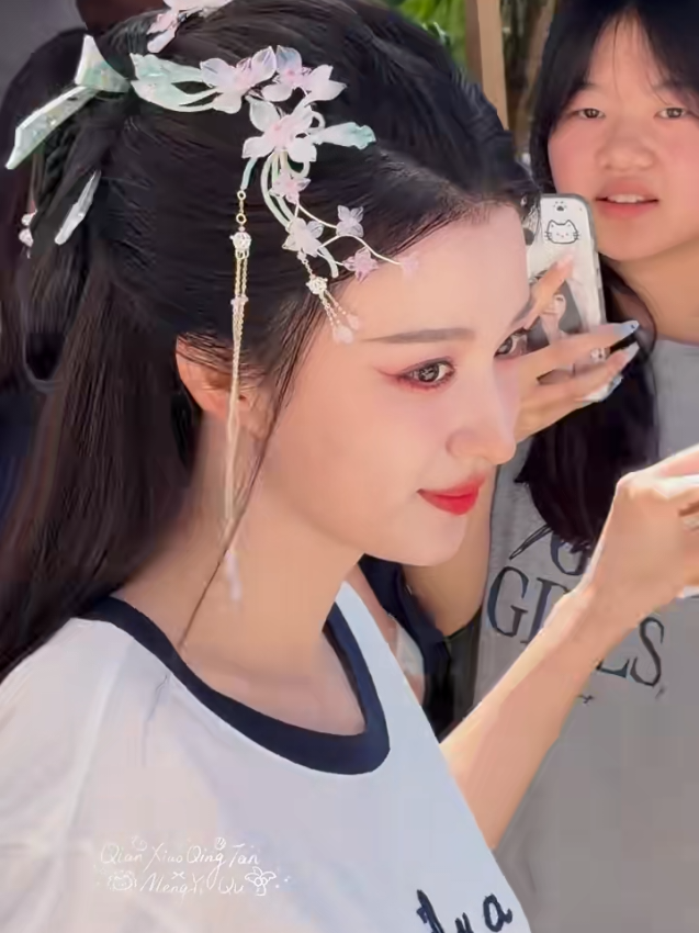 @Yanie