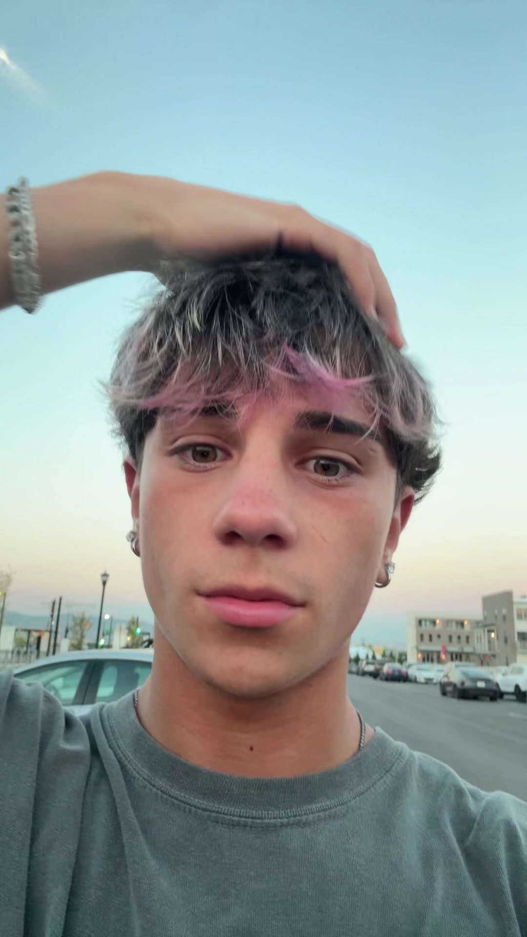 @E