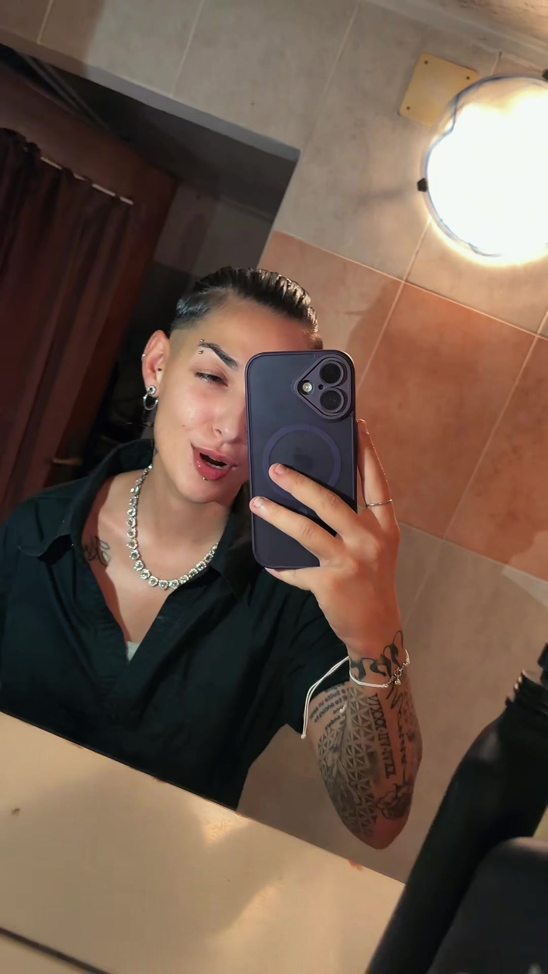 @&alpha;&eta;&eta;&alpha;.