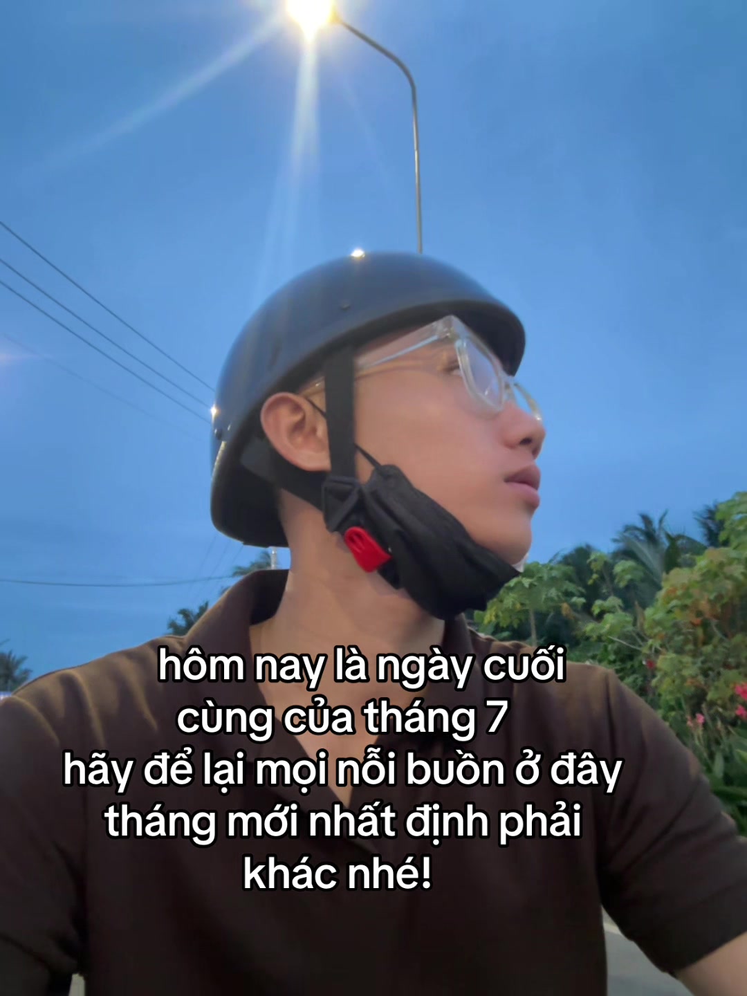 @đứa trẻ kh&ocirc;ng c&oacute; mẹ