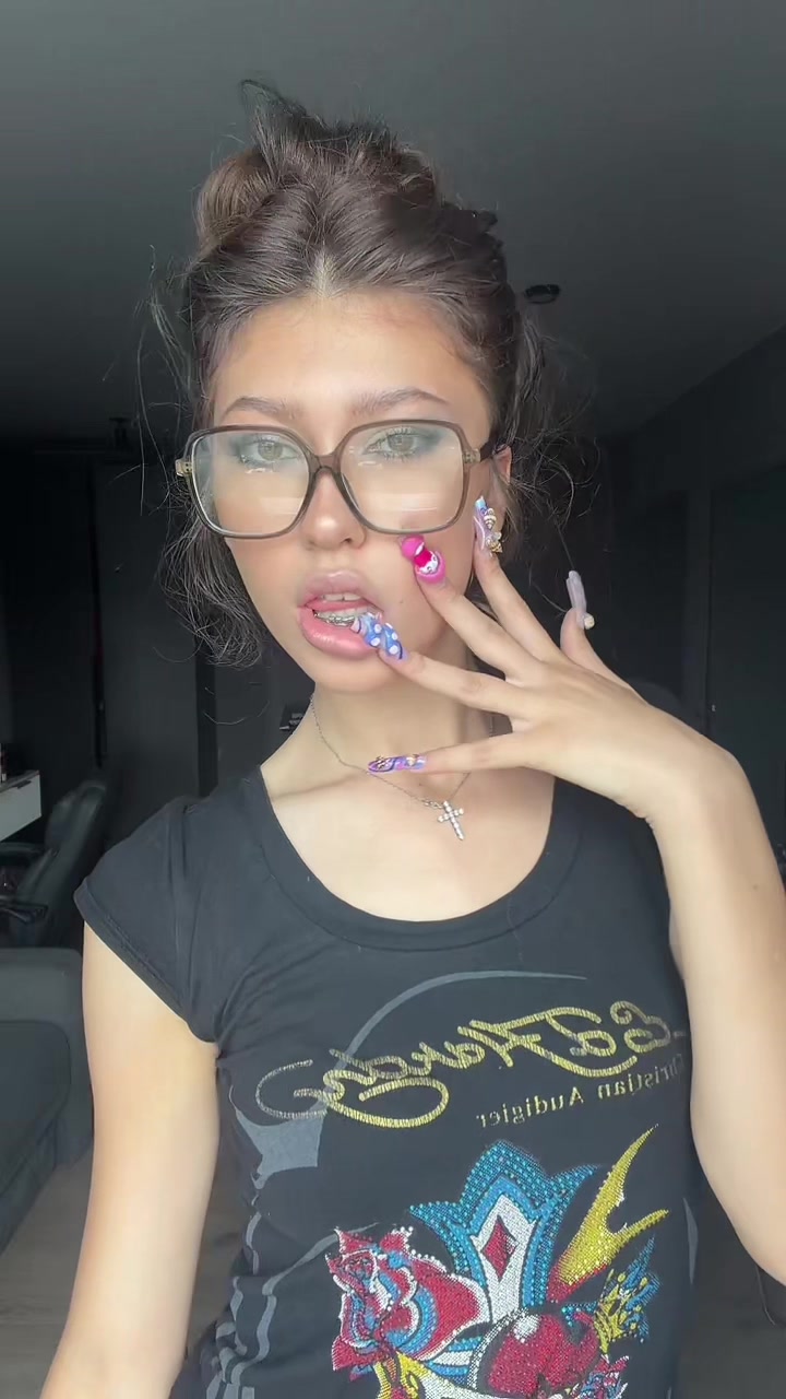@тгк: YANCHAAA🪽