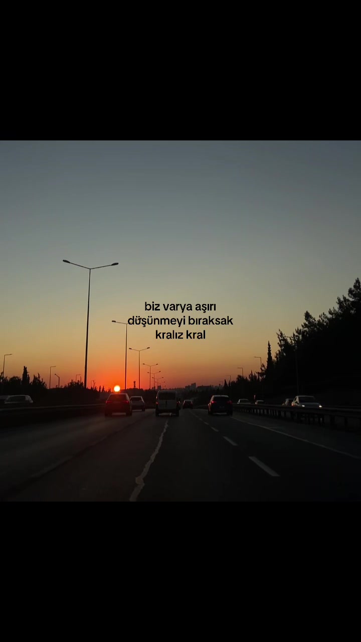 @ℰ.