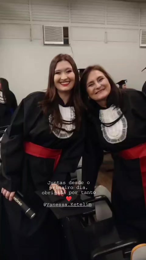 @Nádia