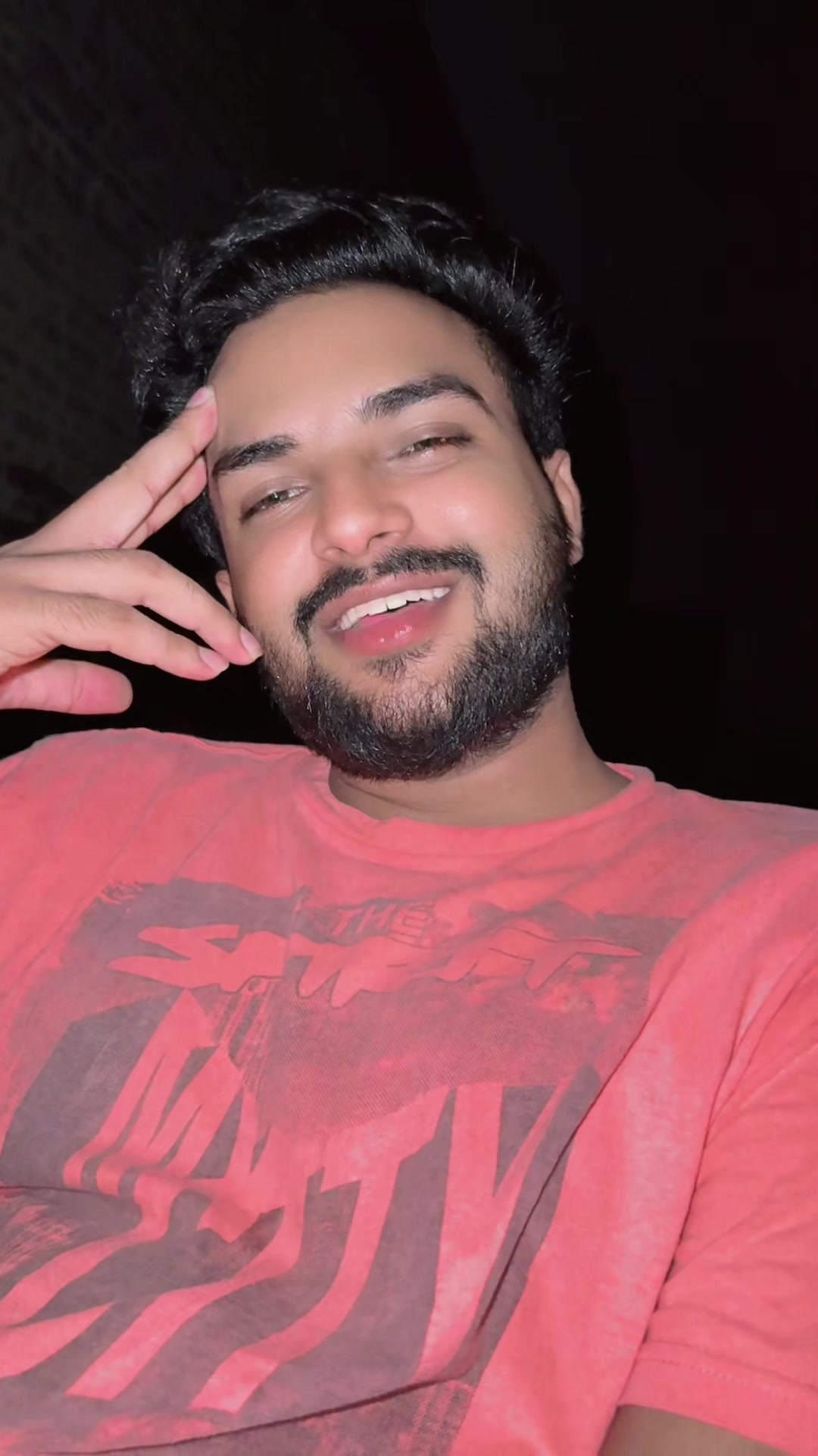 @AKASH✨