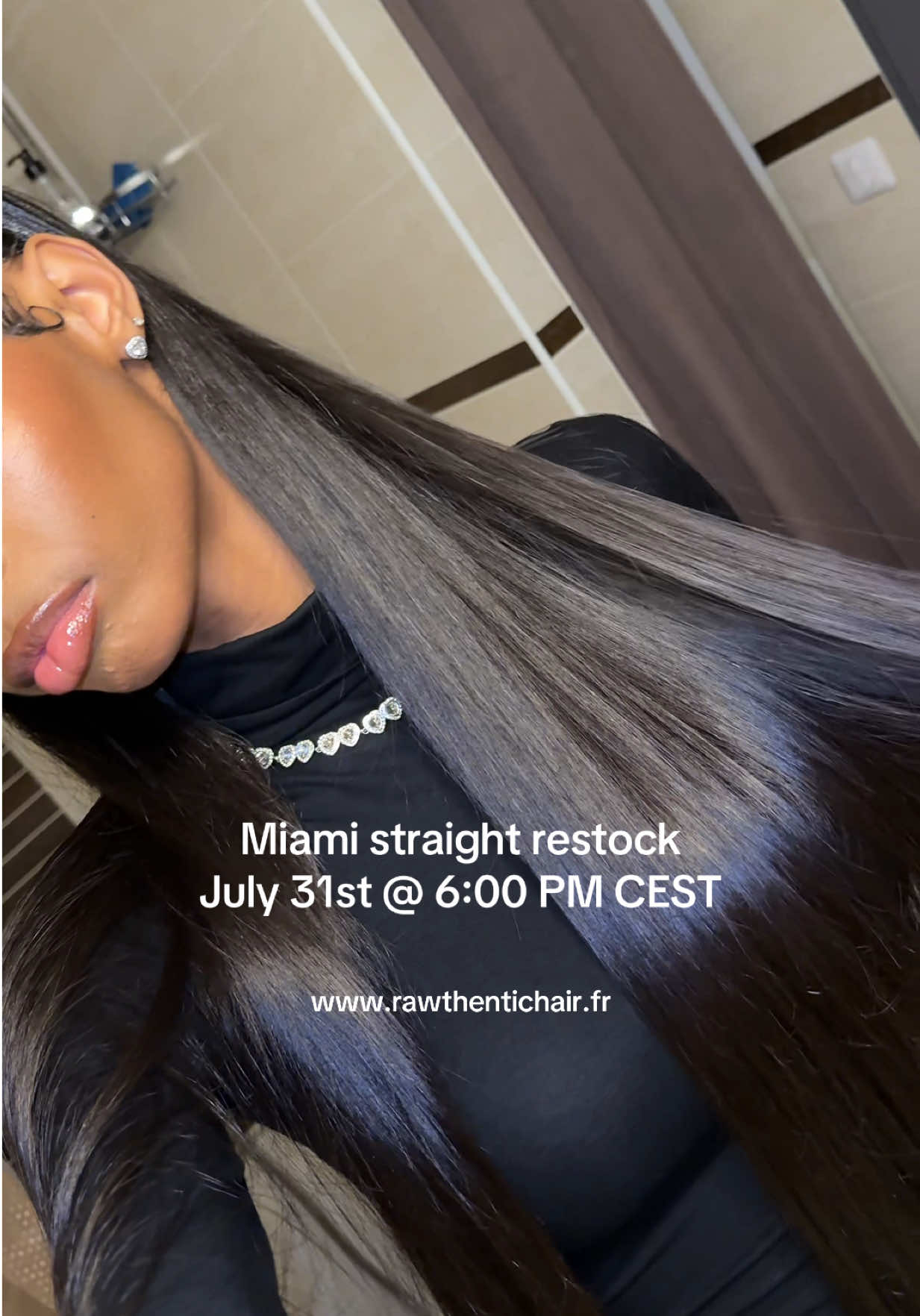 @RAWTHENTIC HAIR.