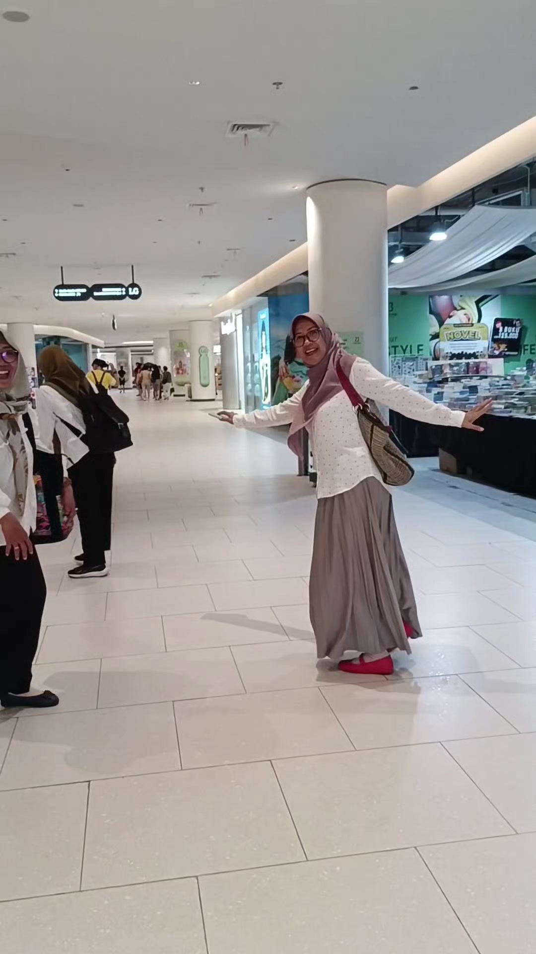 @Indah Aja