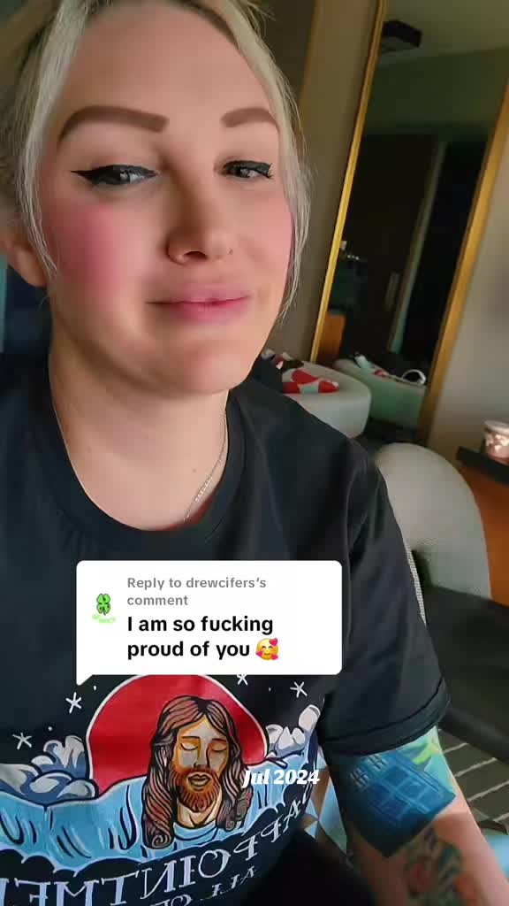 @TheMoistQueen &reg;️