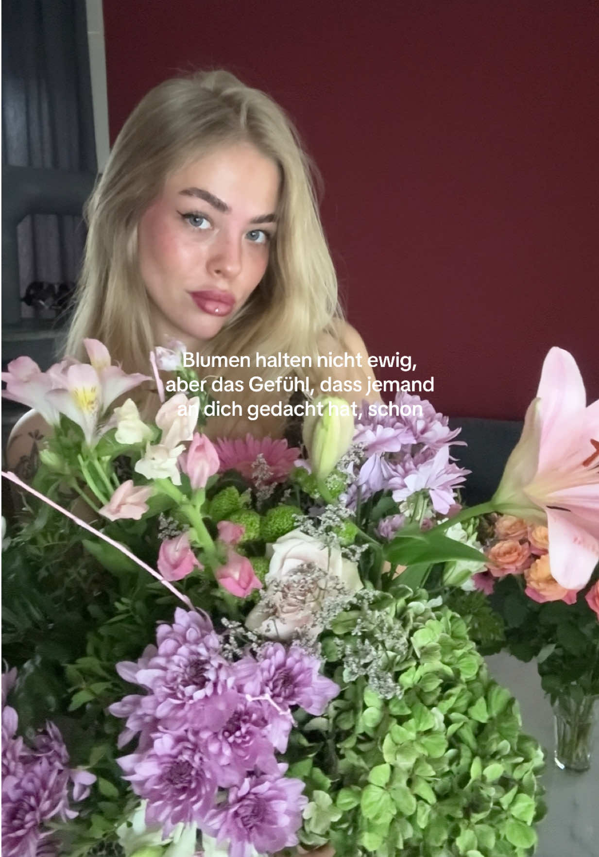 @𝐋𝐚𝐮𝐫𝐚 🍒