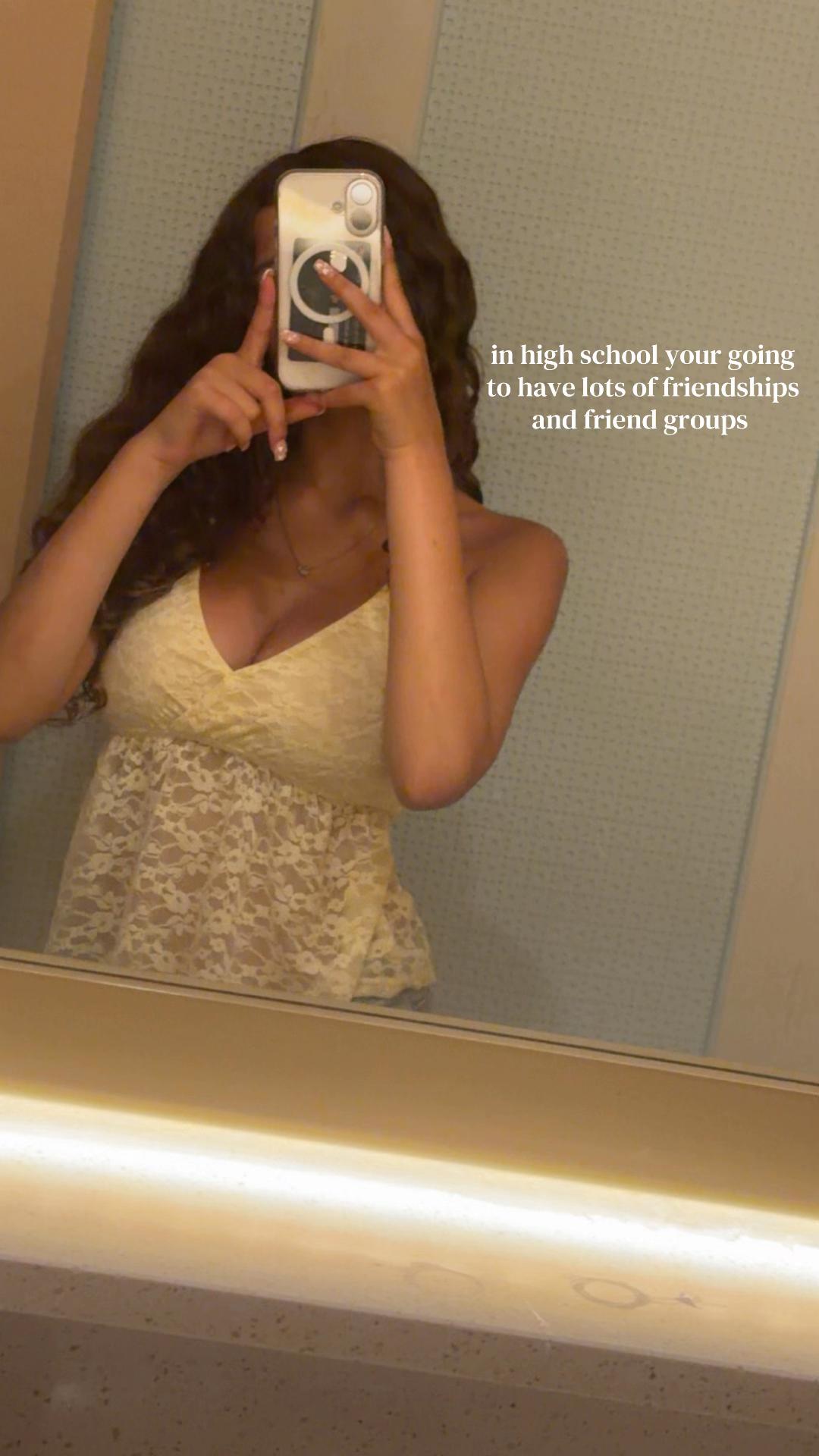 @phoebespam75