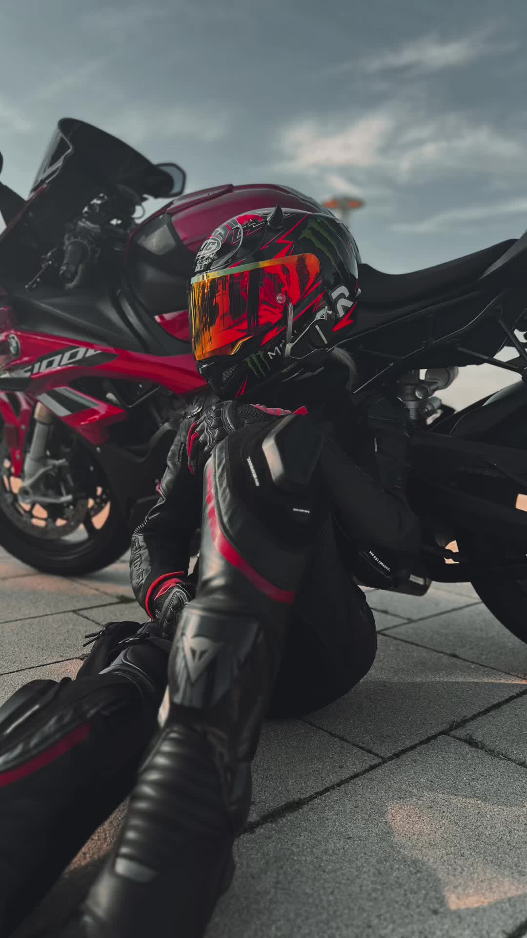 @Bikergirl_33