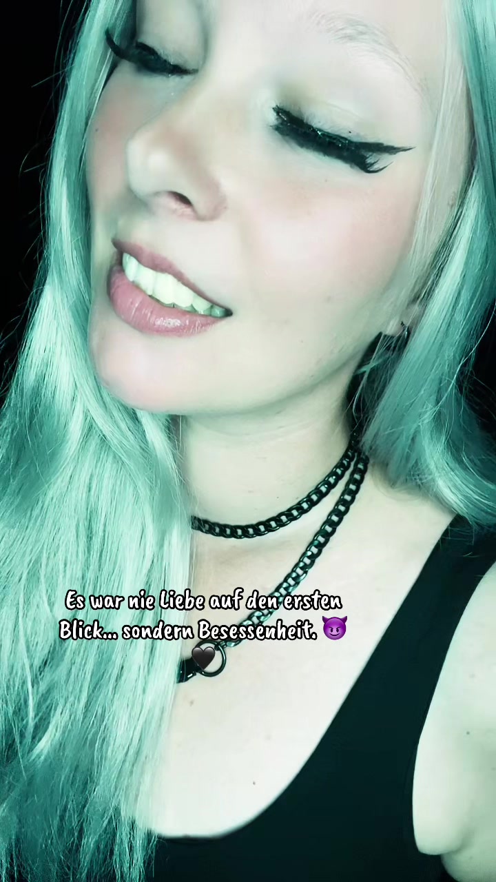@MrsPuckiii 😈
