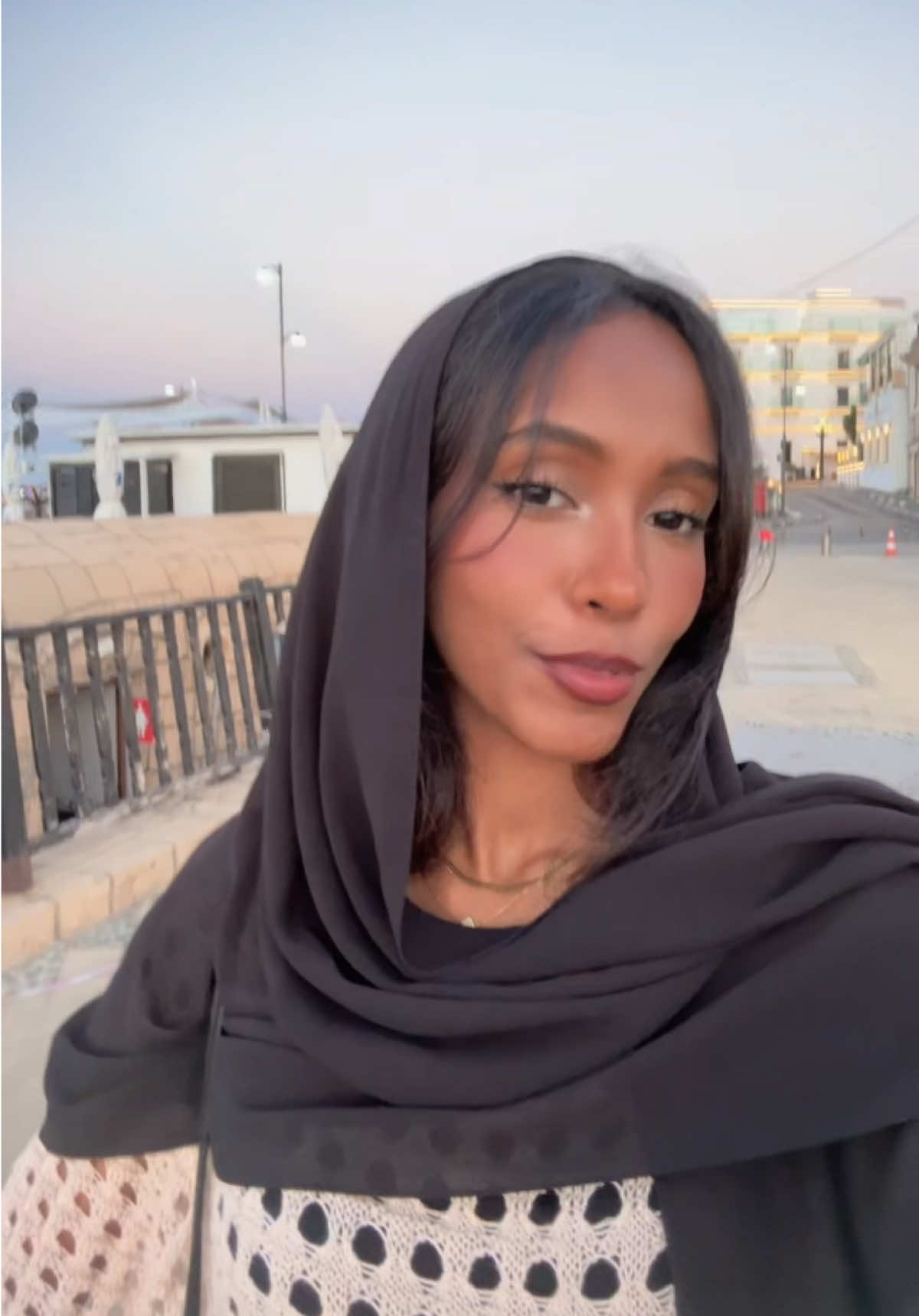@Fatima🦋