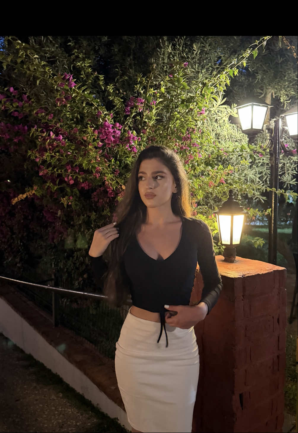 @𝐷.
