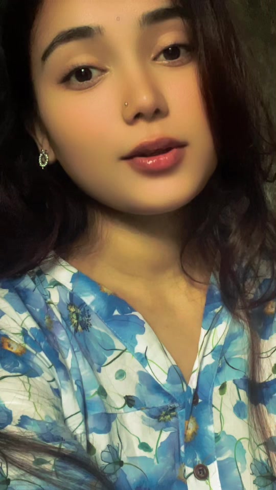 @smritii💫🌼