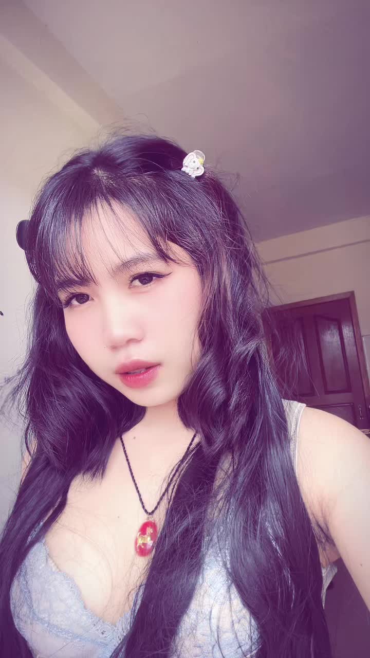 @LYEang-លីអ៊ាង🦥