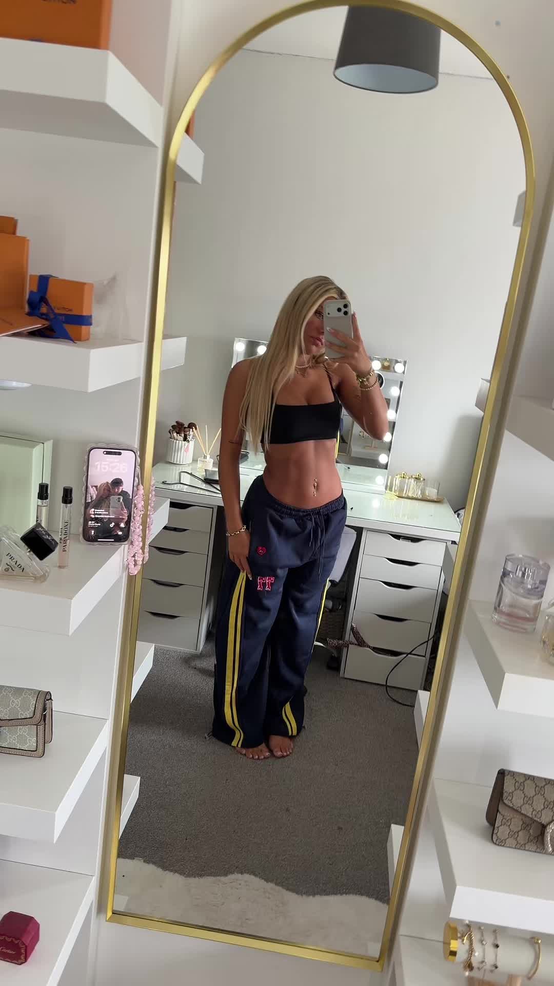 @Sophie.xo