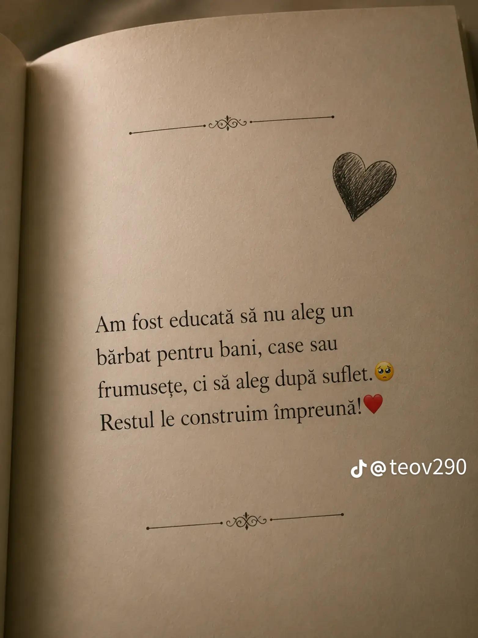 @👑Gyulia,cosmy