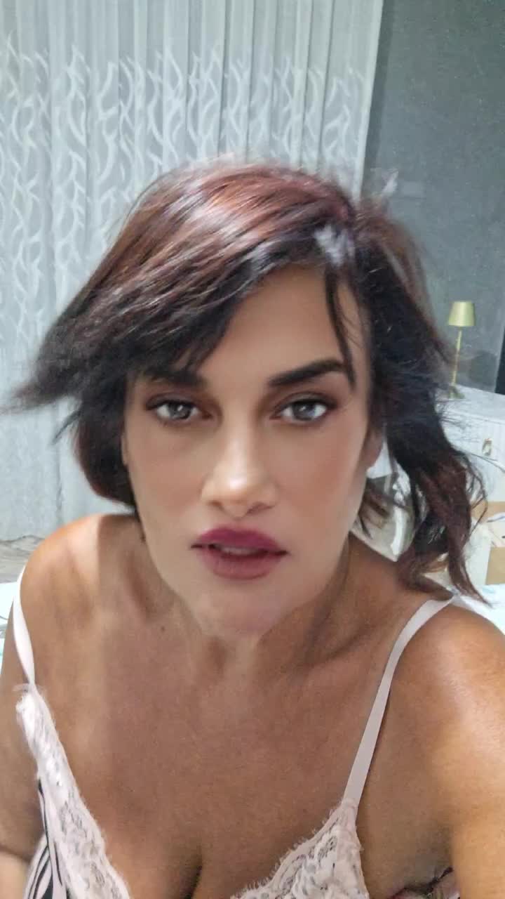 @Angela Celeste
