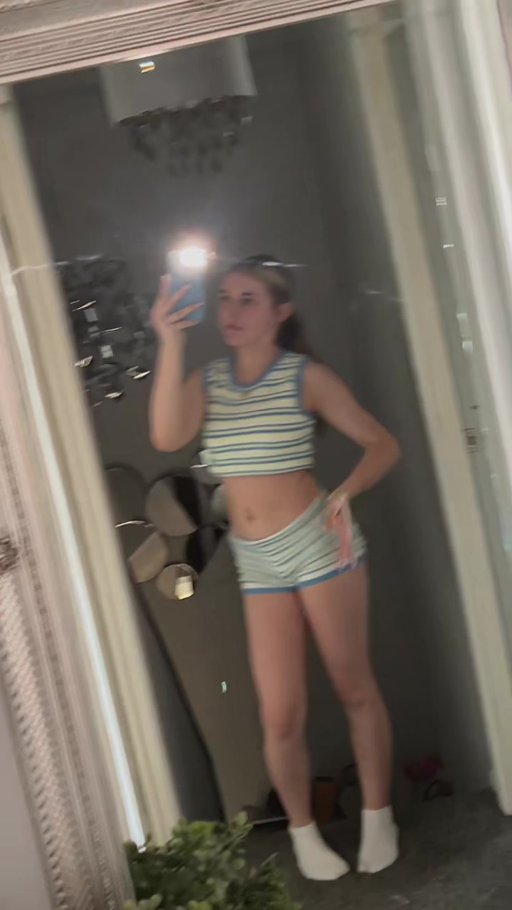 @poppykobrien
