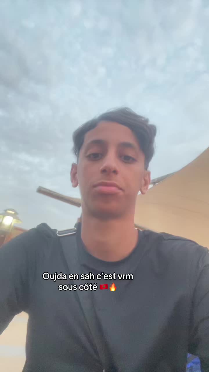 @7sietee_