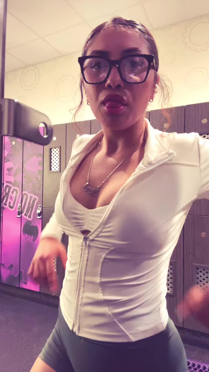 @ms.pinkglittersparkles