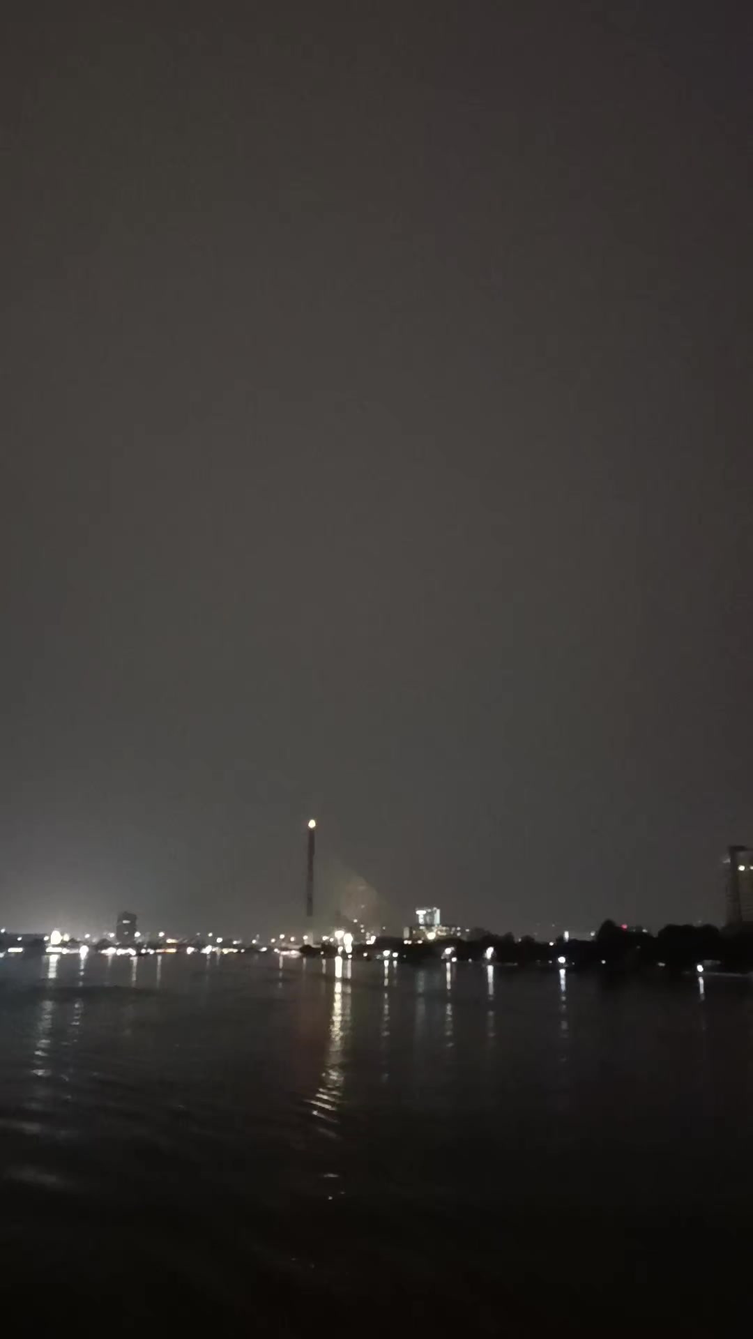 @น้าเอก อวสานโลกสวย