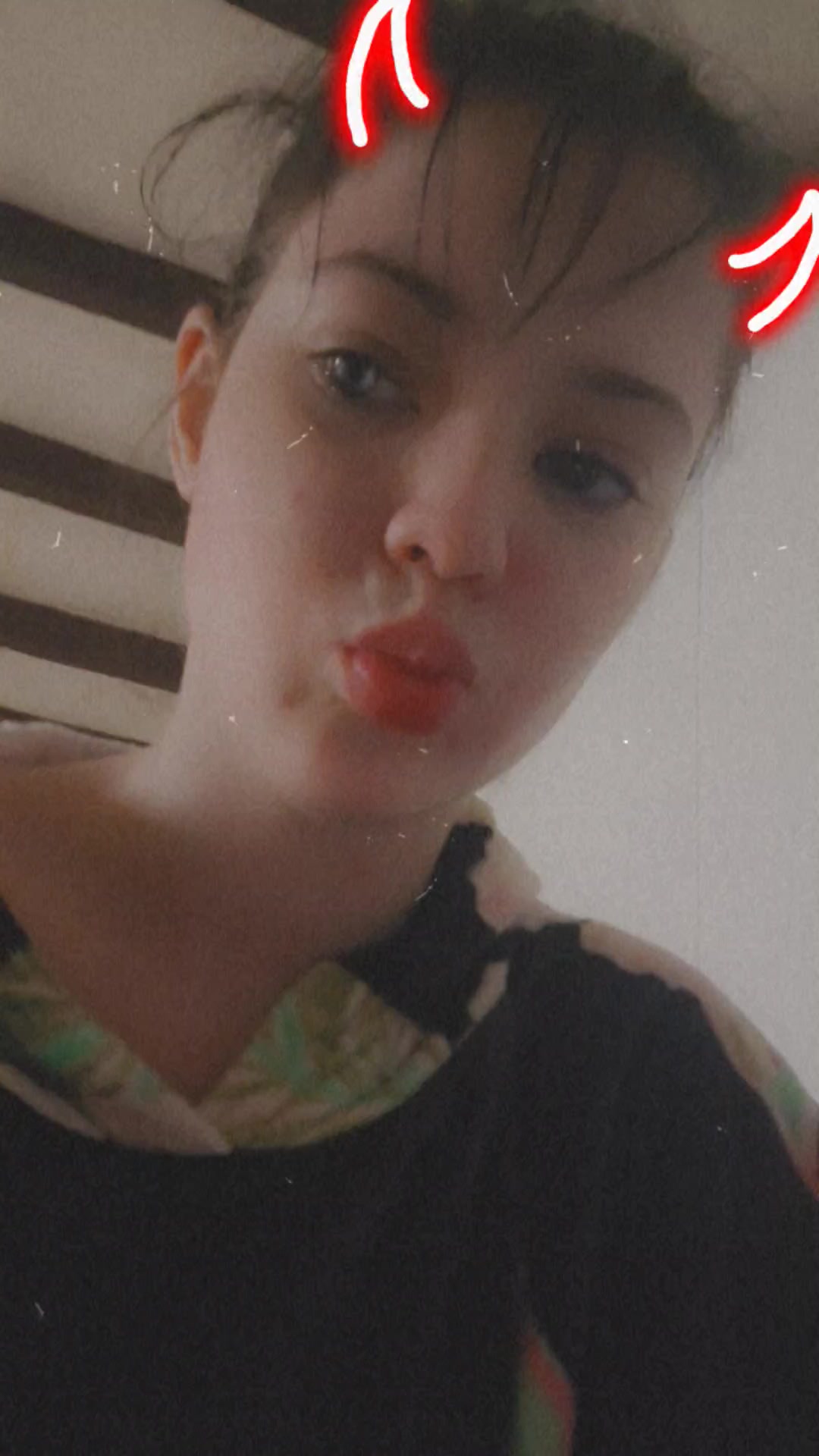 @❤️💋Queen red💋❤️