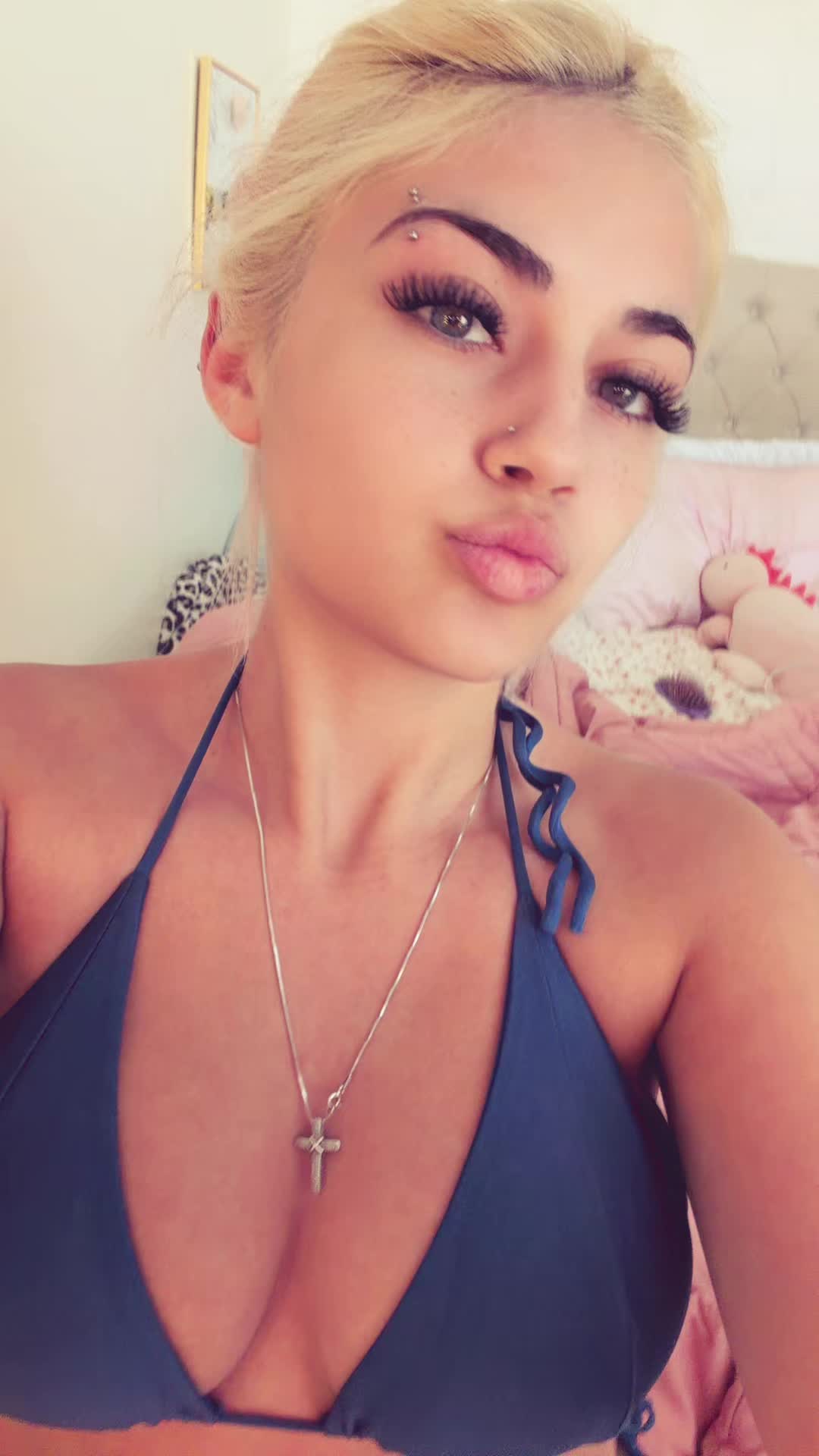 @Olivia💋