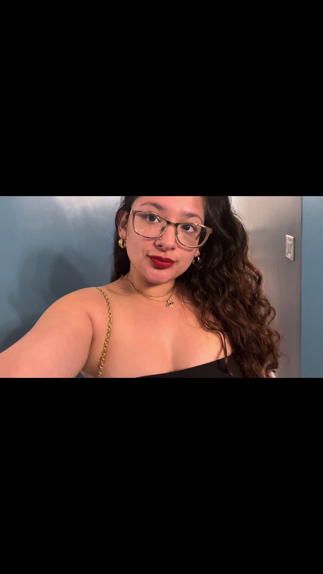 @Ella Marie 🍑