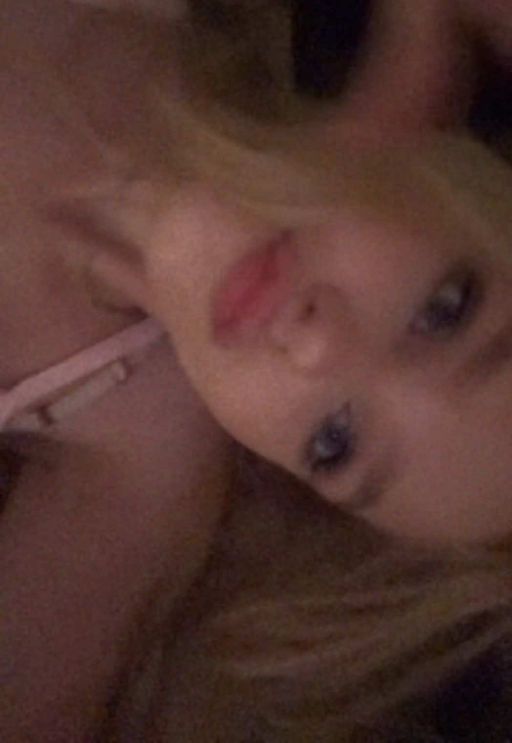 @🦊