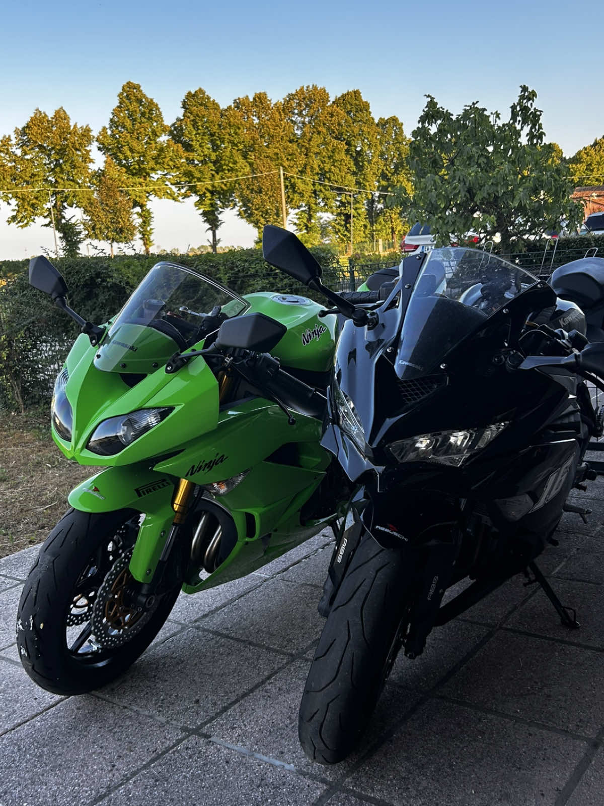 @miss.sbyron🖤🏍️