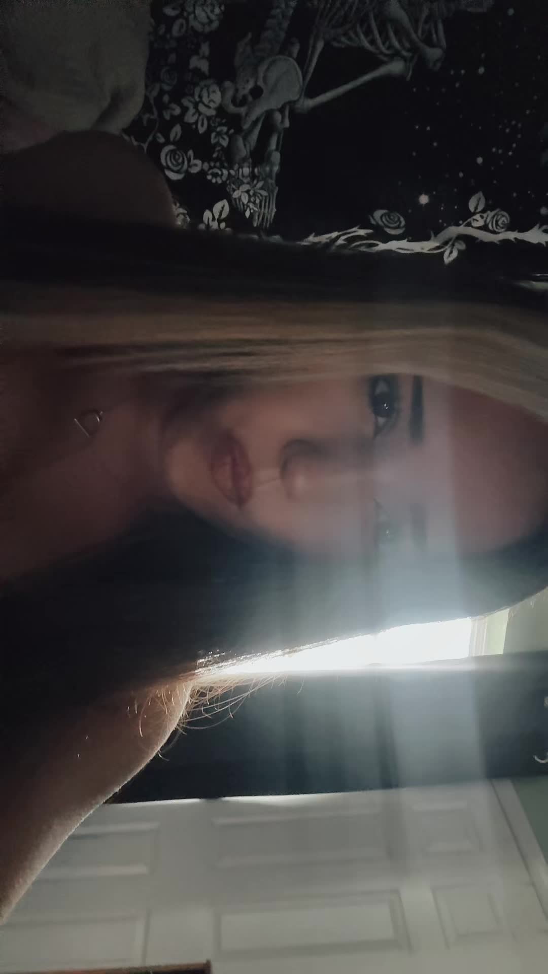 @lys