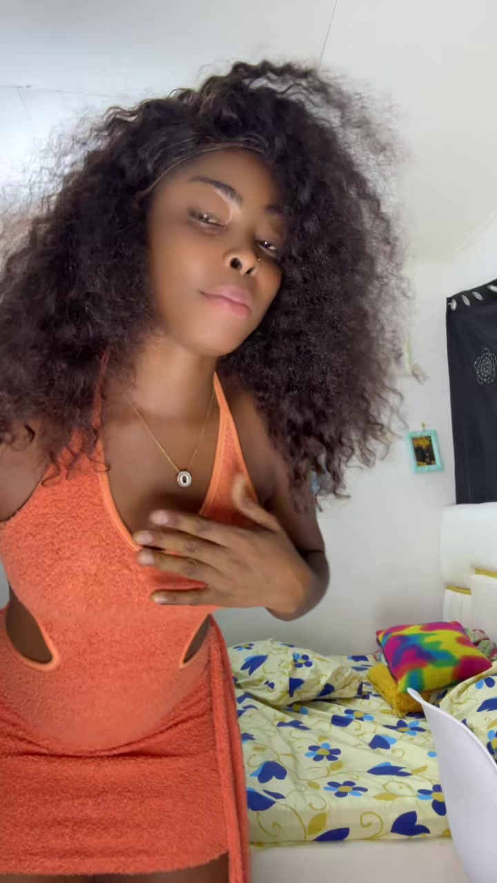 @Yasmine Kimberly 🥹🌸💅
